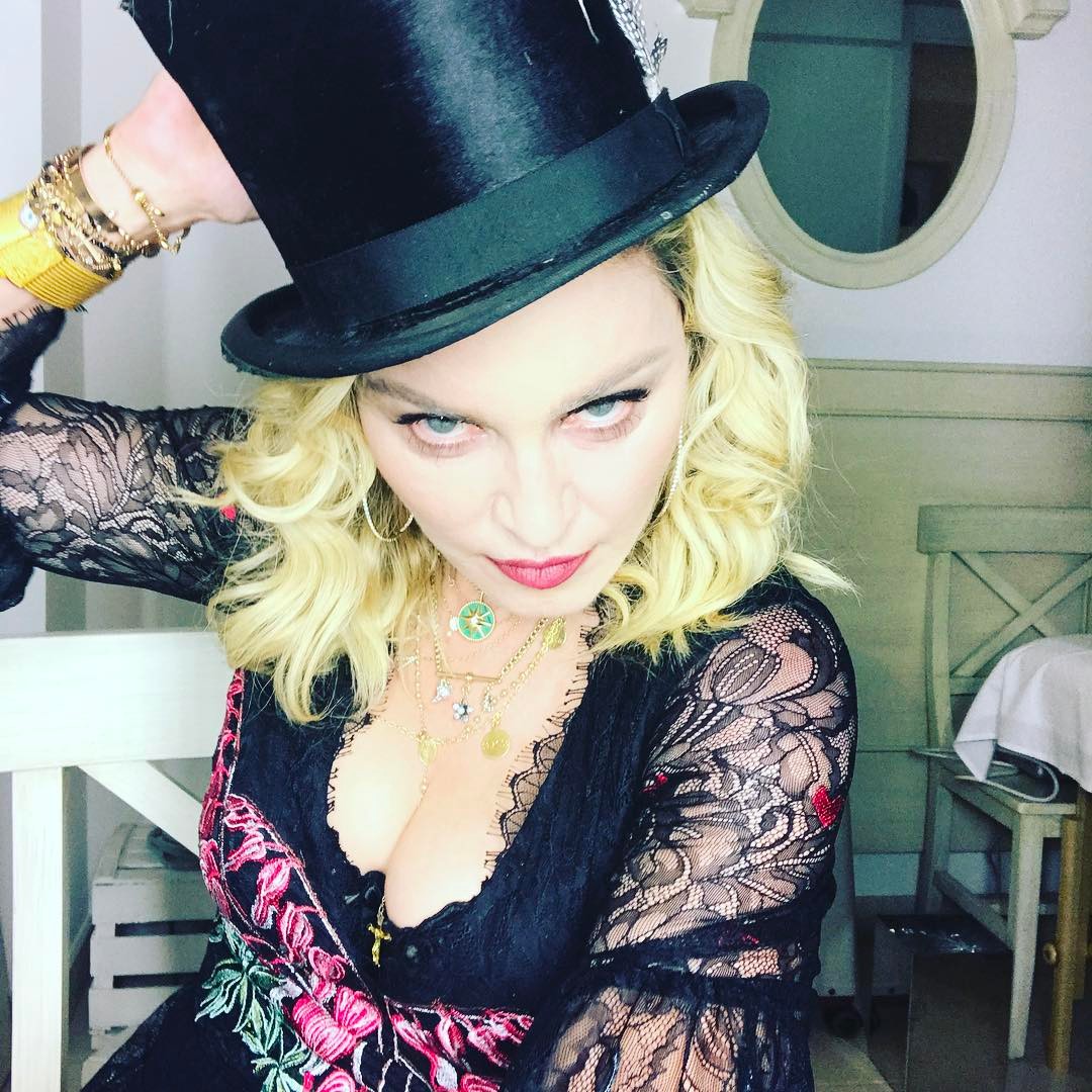 59-и рожден ден на Мадона