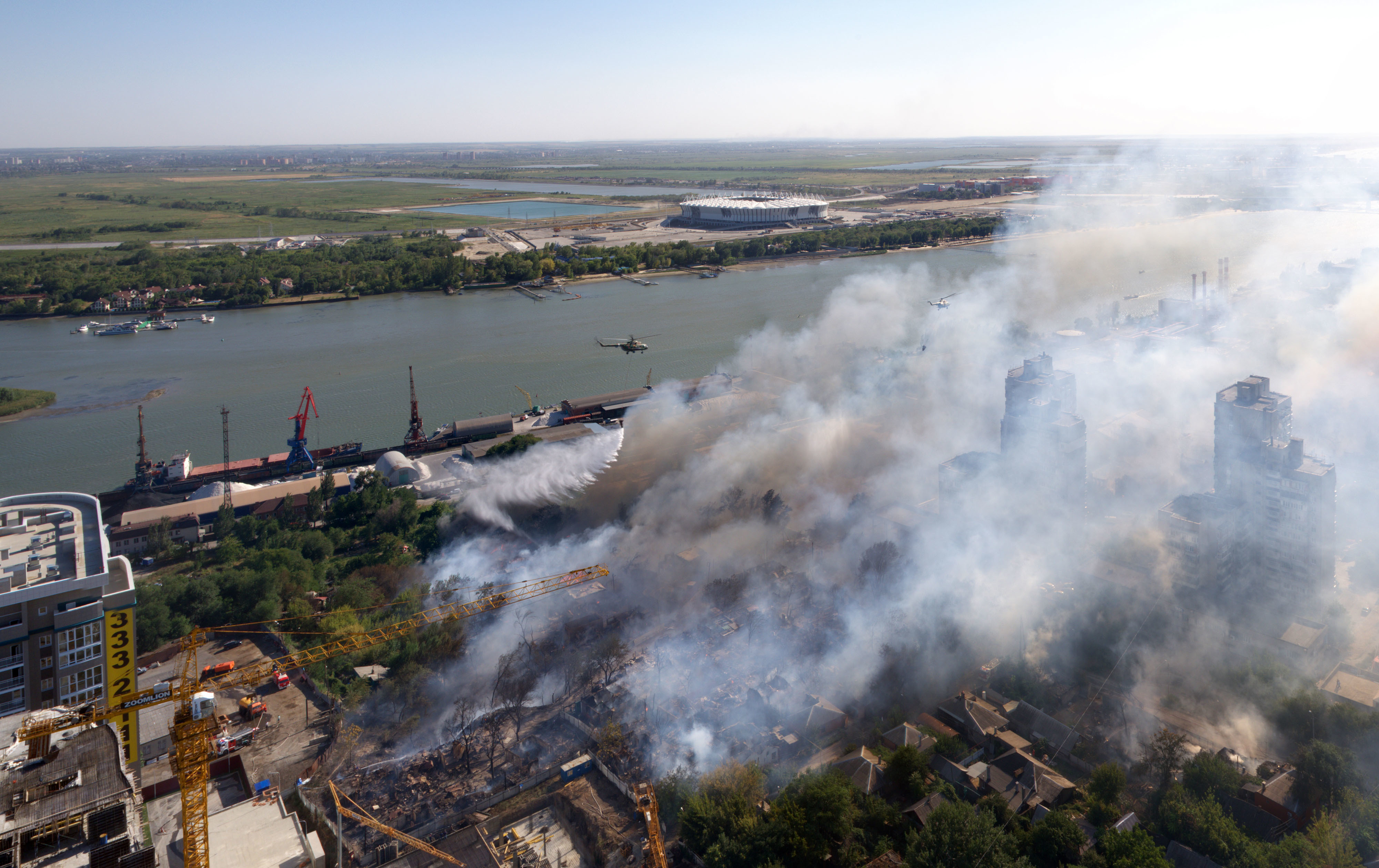 120 сгради пострадаха при голям пожар в Ростов на Дон
