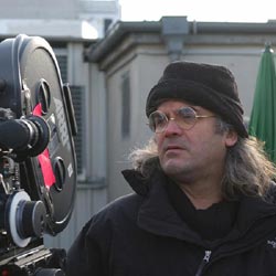 Пол Грийнграс снима филм за терориста от Осло