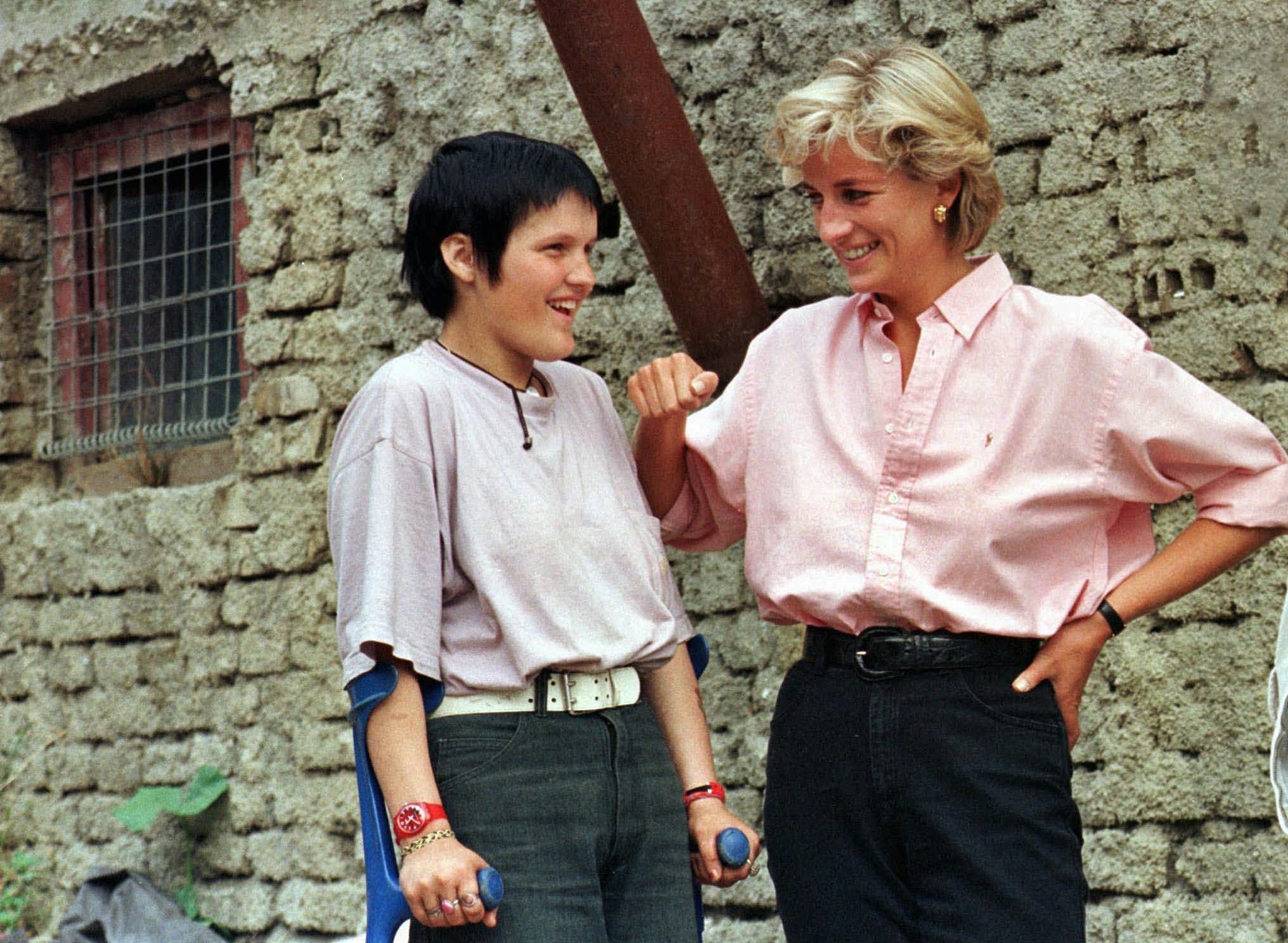 Принцеса Даяна в Босна (1997)