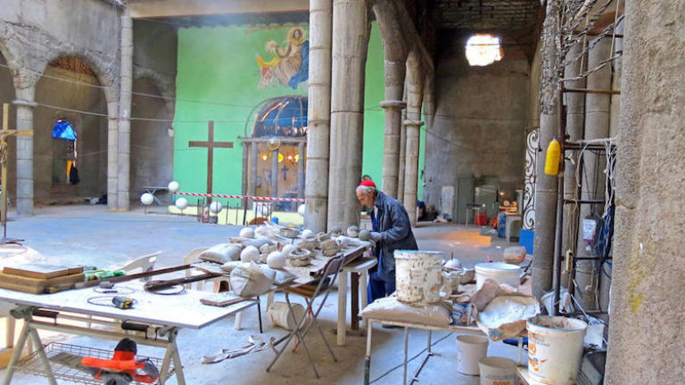 91-годишен монах половин век строи уникален храм, защото Господ спасил живота му