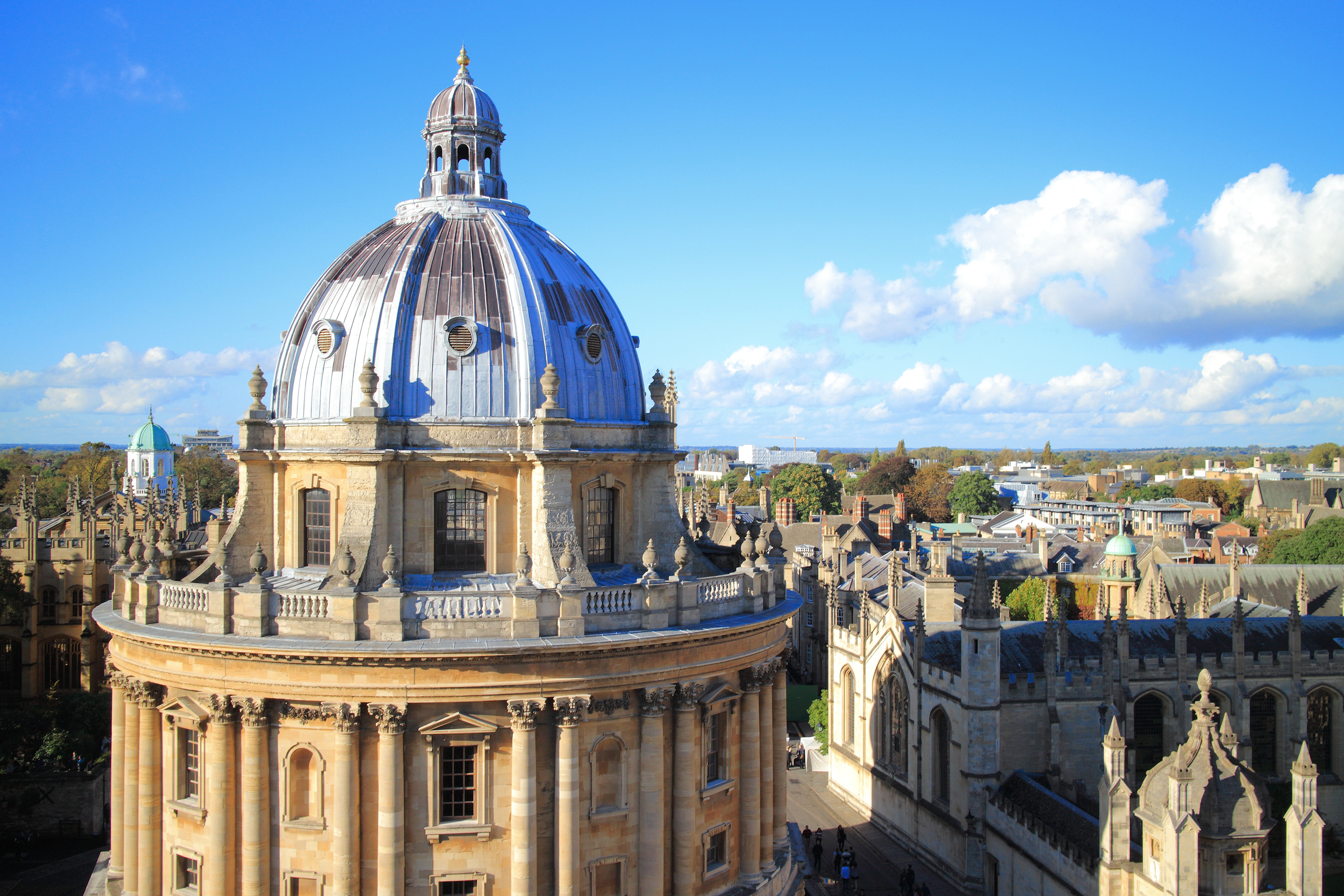 Оксфордският университет отново е най-добрият в света