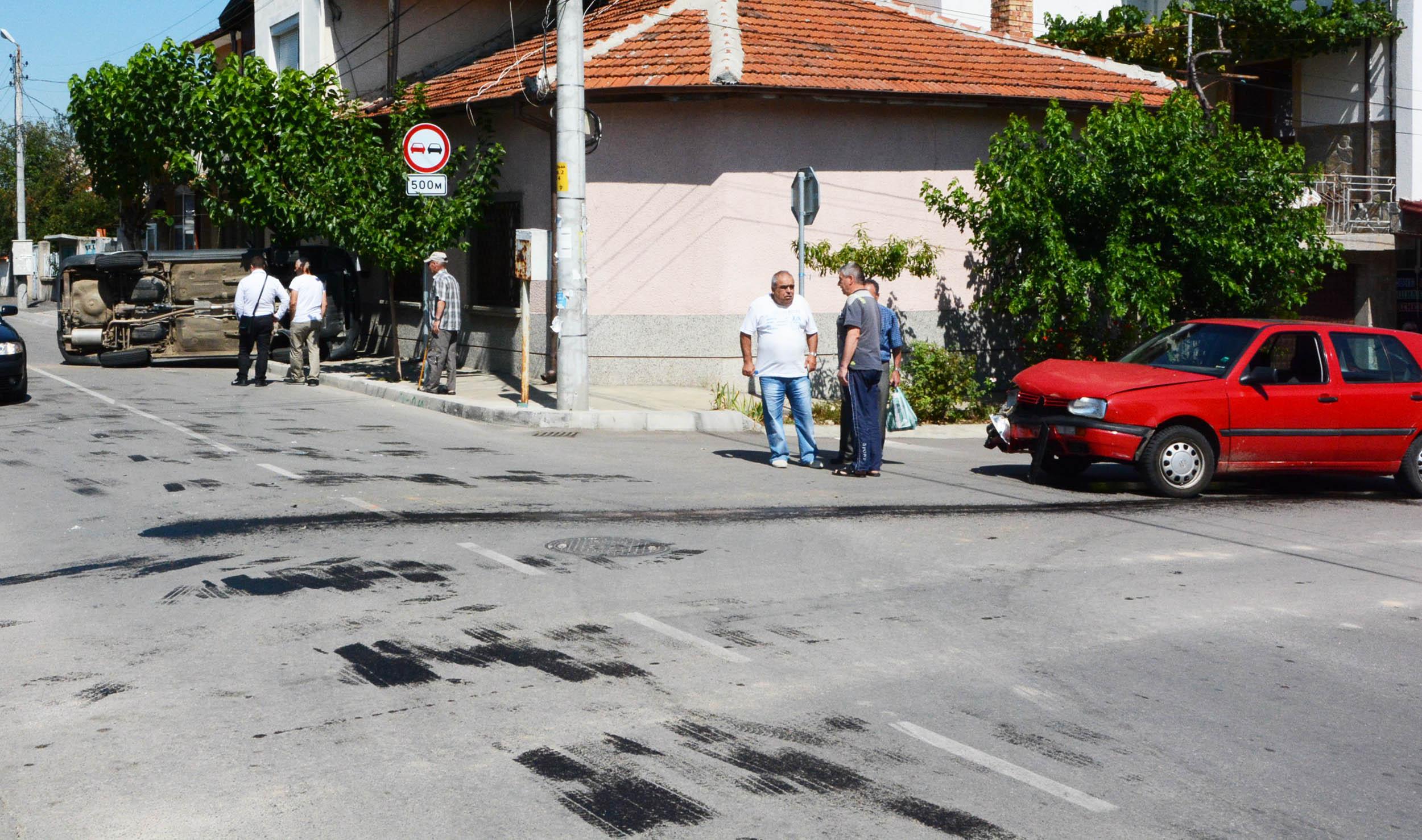 Причината за катастрофата е неспазване на предимство от страна на водача на ”Фолксваген Голф”