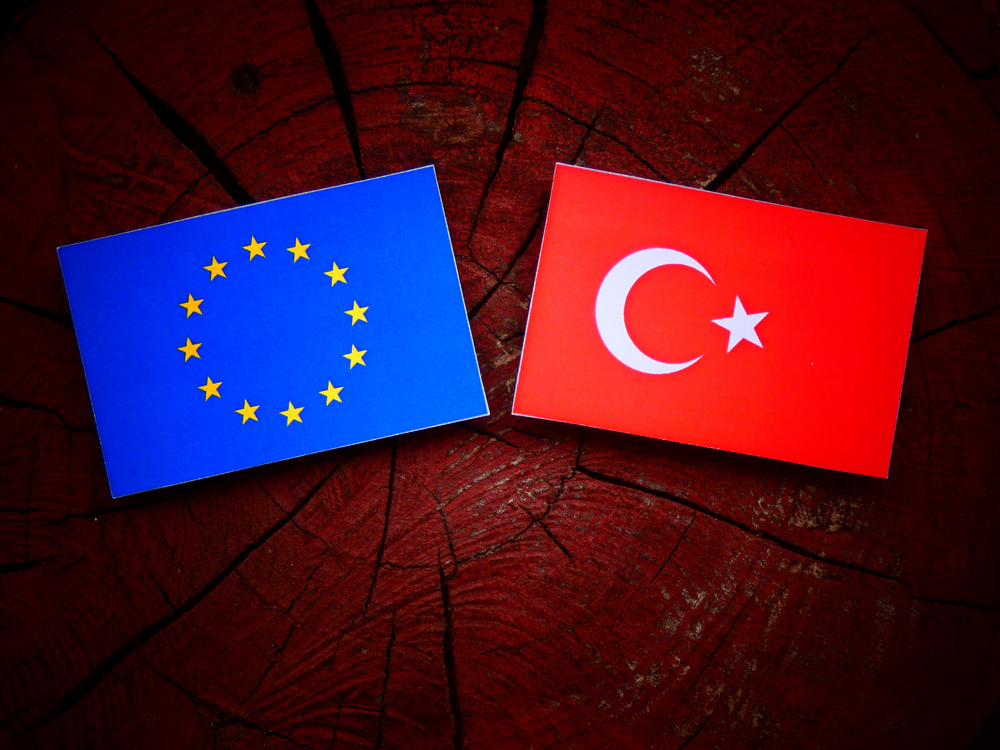 Турция се отдалечава от ЕС