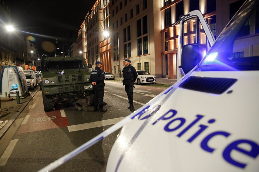 Простреляният от войници в Брюксел е починал