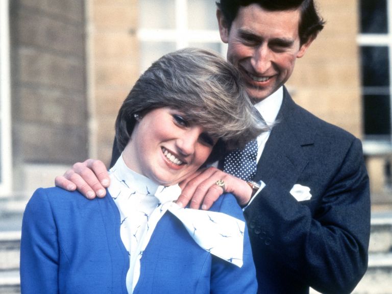Каквото и да означава влюбени... 40 г. от годежа на принц Чарлз и Даяна | Лайф.dir.bg