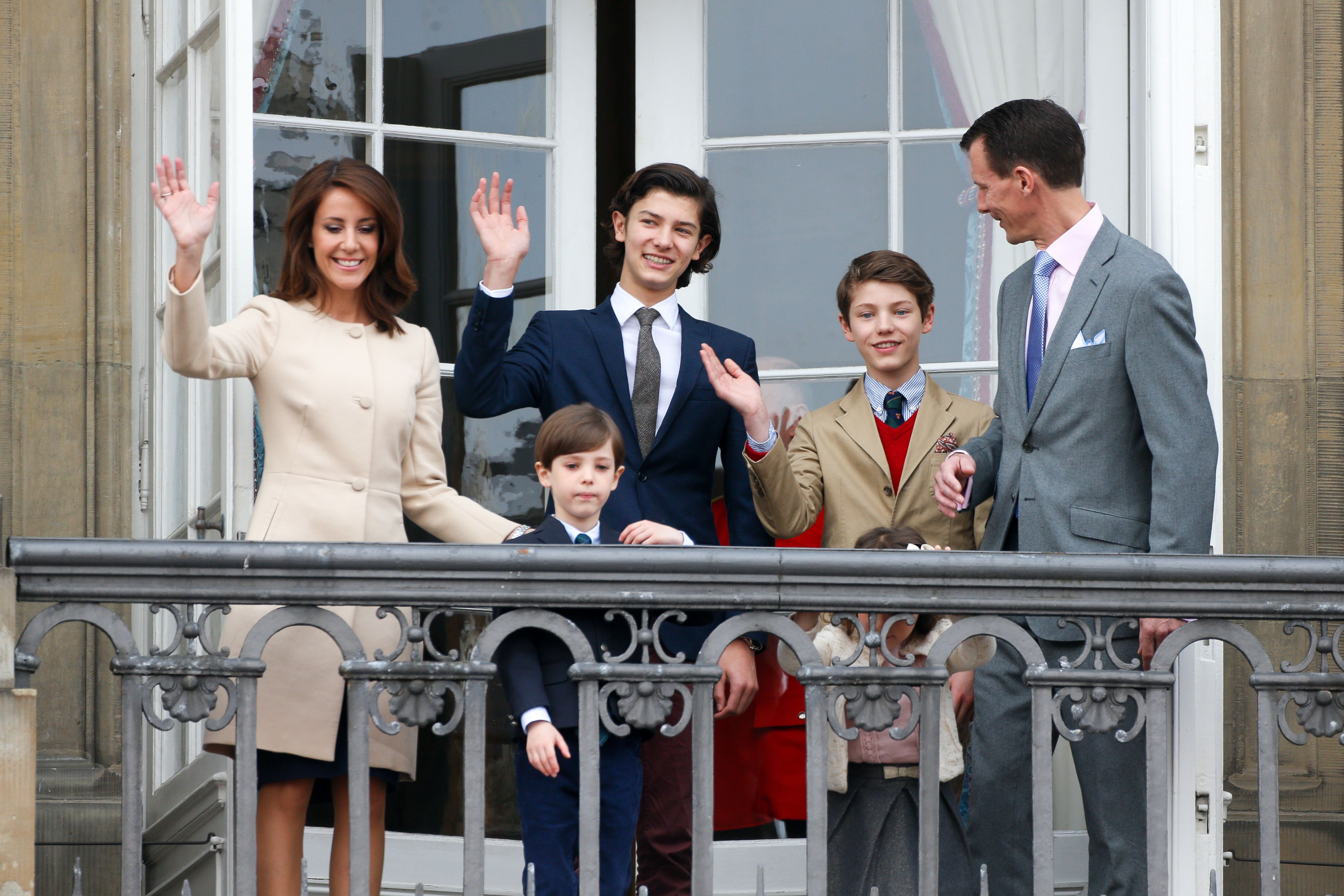Пращат принц Йоаким от Дания да работи и живее със семейството си в САЩ