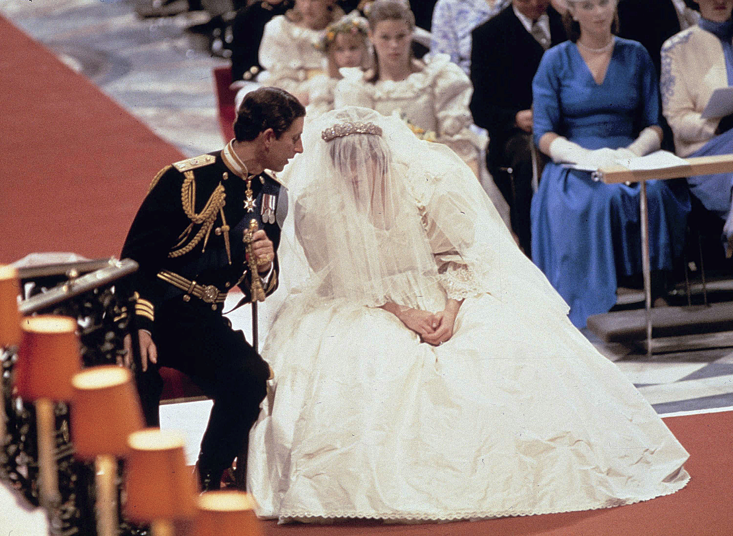 принц Чарлз и принцеса Даяна на сватбата им
