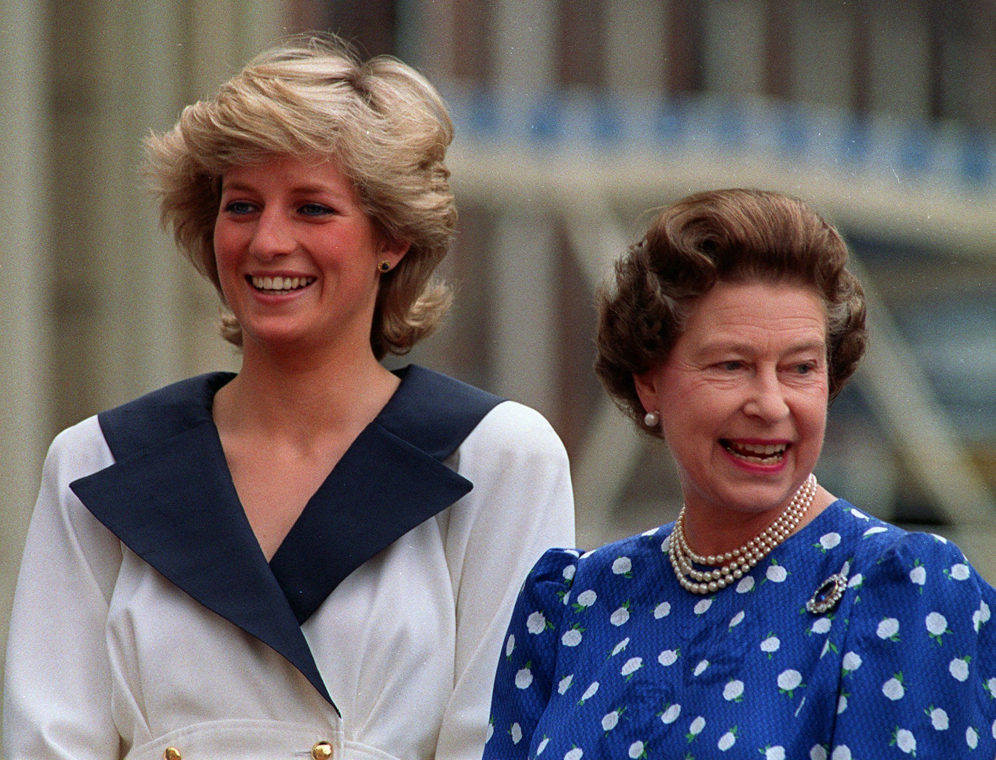 Принцеса Даяна и кралица Елизабет II (1987)