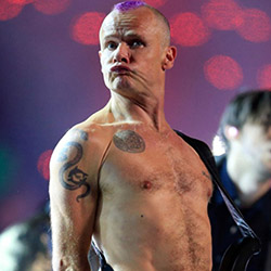 Флий от „Ред Хот Чили Пепърс” в гей история