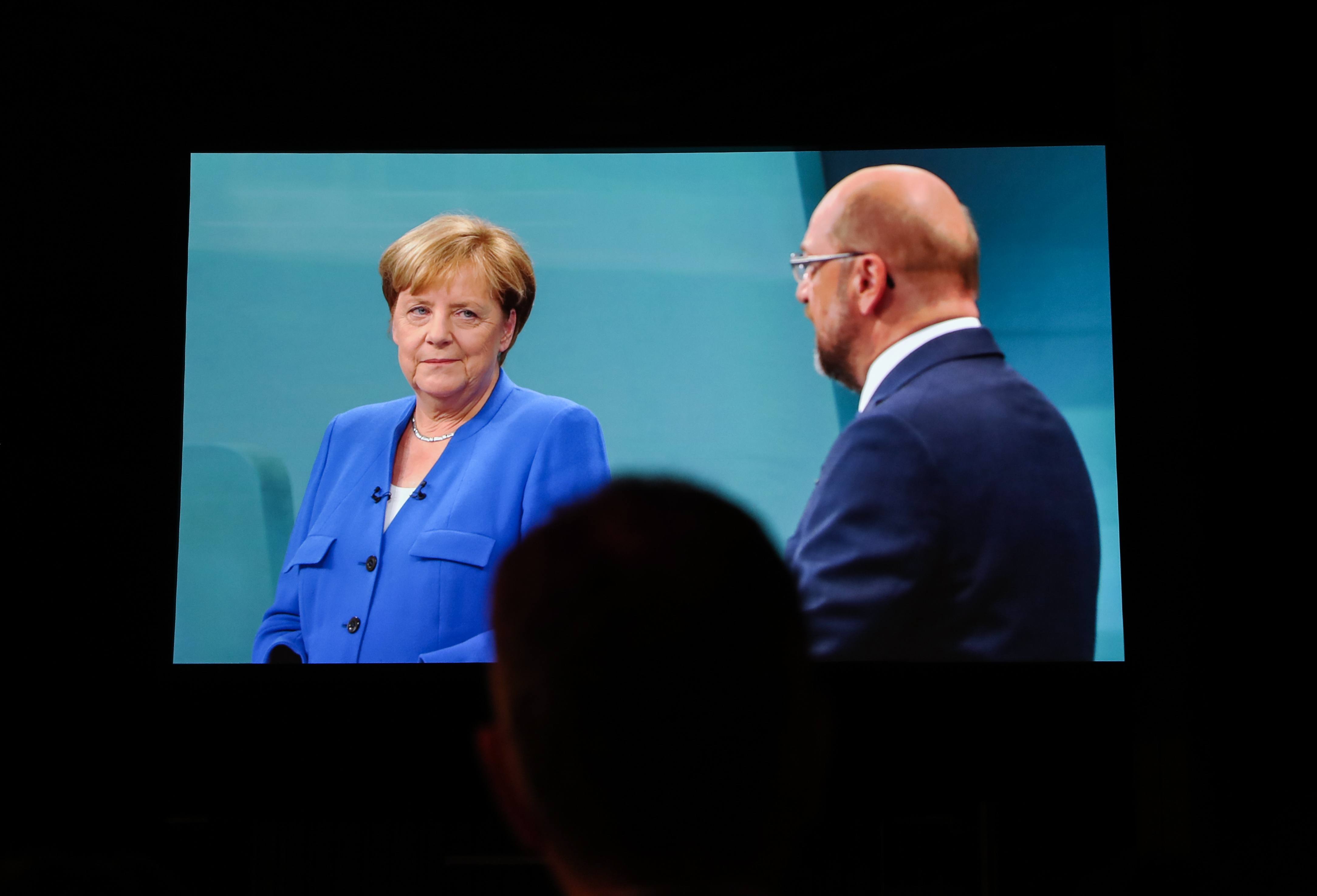 Меркел срази Шулц в телевизионен дебат
