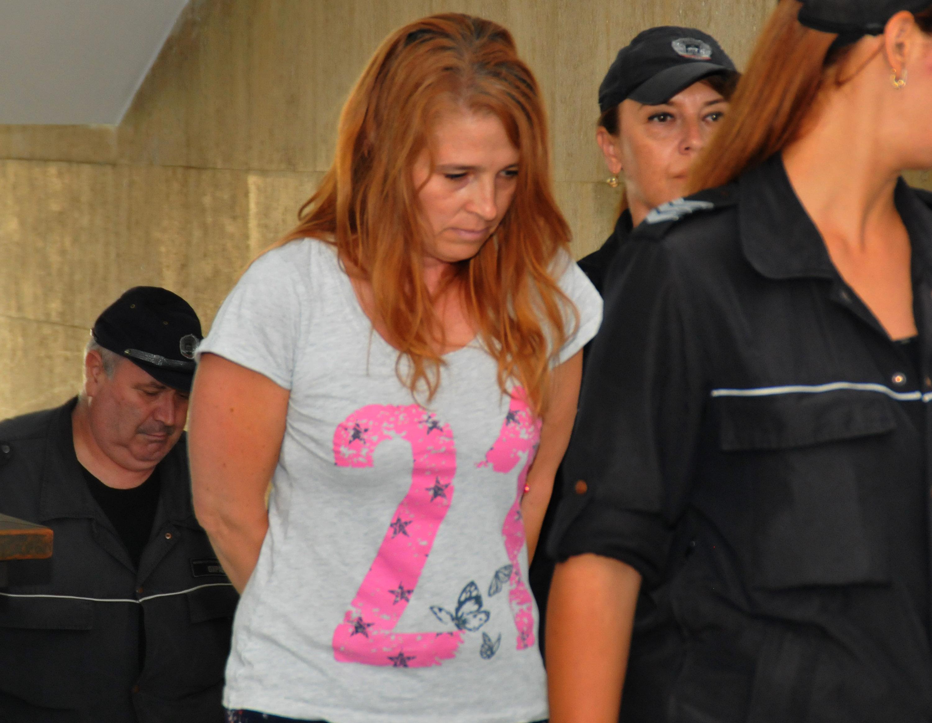 45-годишната д-р Мая Колева и колегата й бяха освободени от ареста, но вече не са на работа