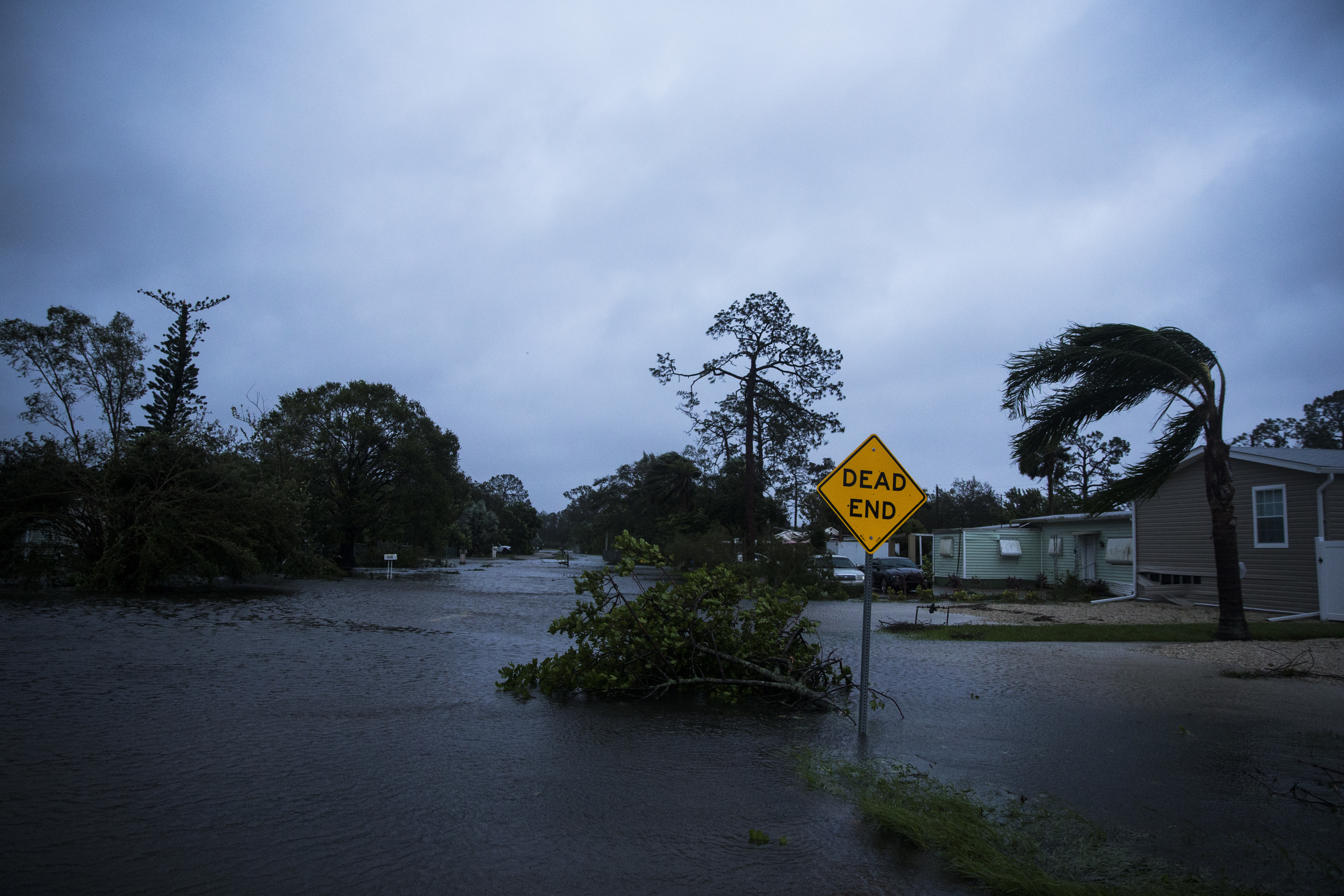 Ураганът Ирма предизвика големи наводнения във Флорида