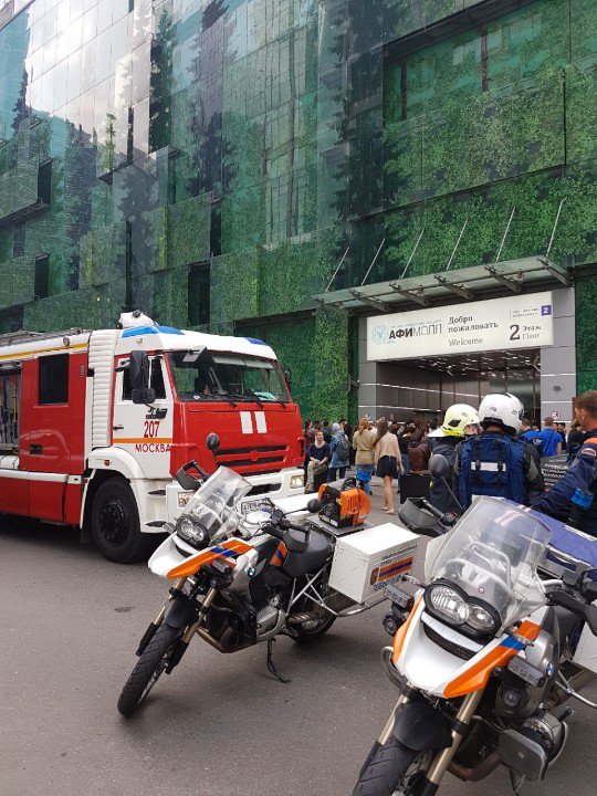 Евакуация на търговски център в Москва