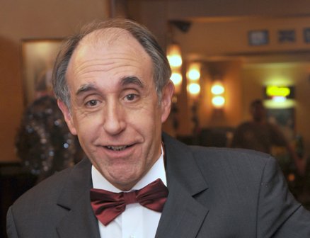 "Златна роза" с две журита - петчленка и тричленка