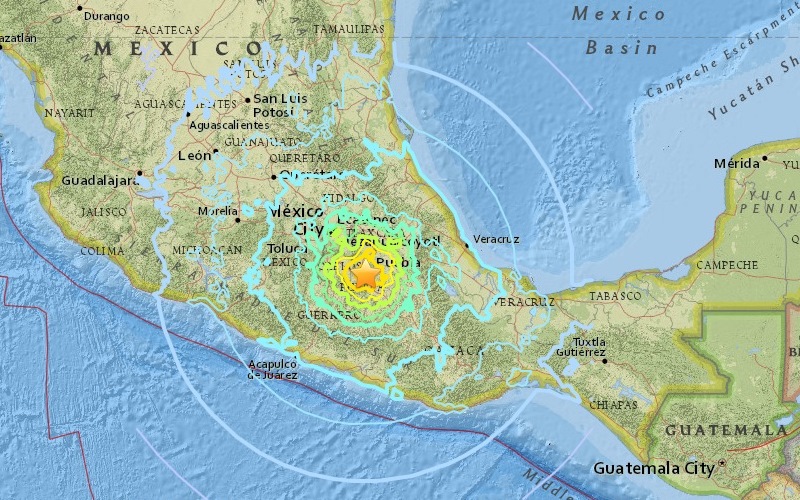Трус с М 7,4 предизвика паника в Мексико сити