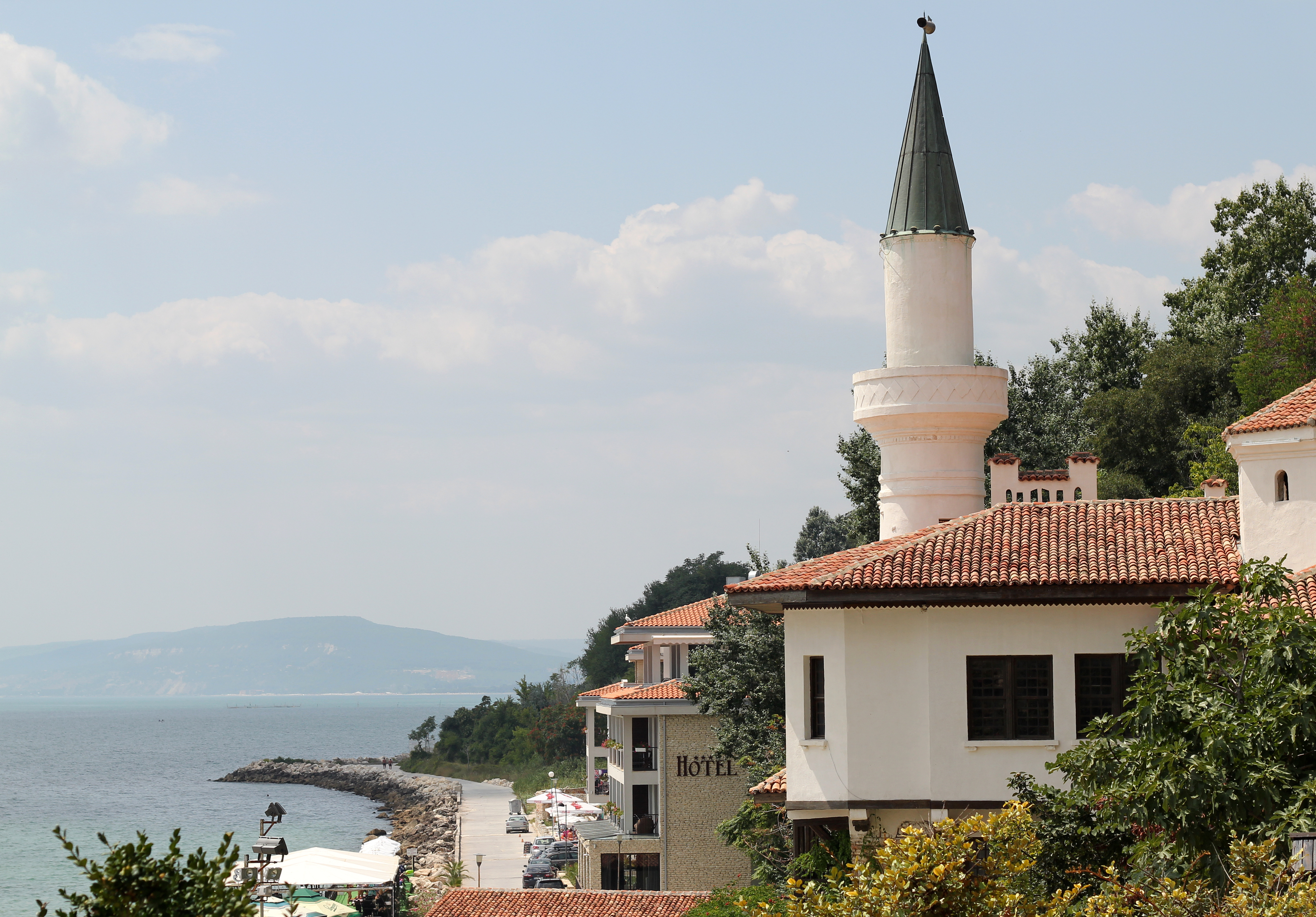 Дворецът в Балчик е притегателно място за туристите по северното Черноморие
