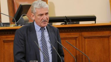 Красимир Велчев: Бойко Борисов няма да подаде оставка трети път заради сценария в Перник