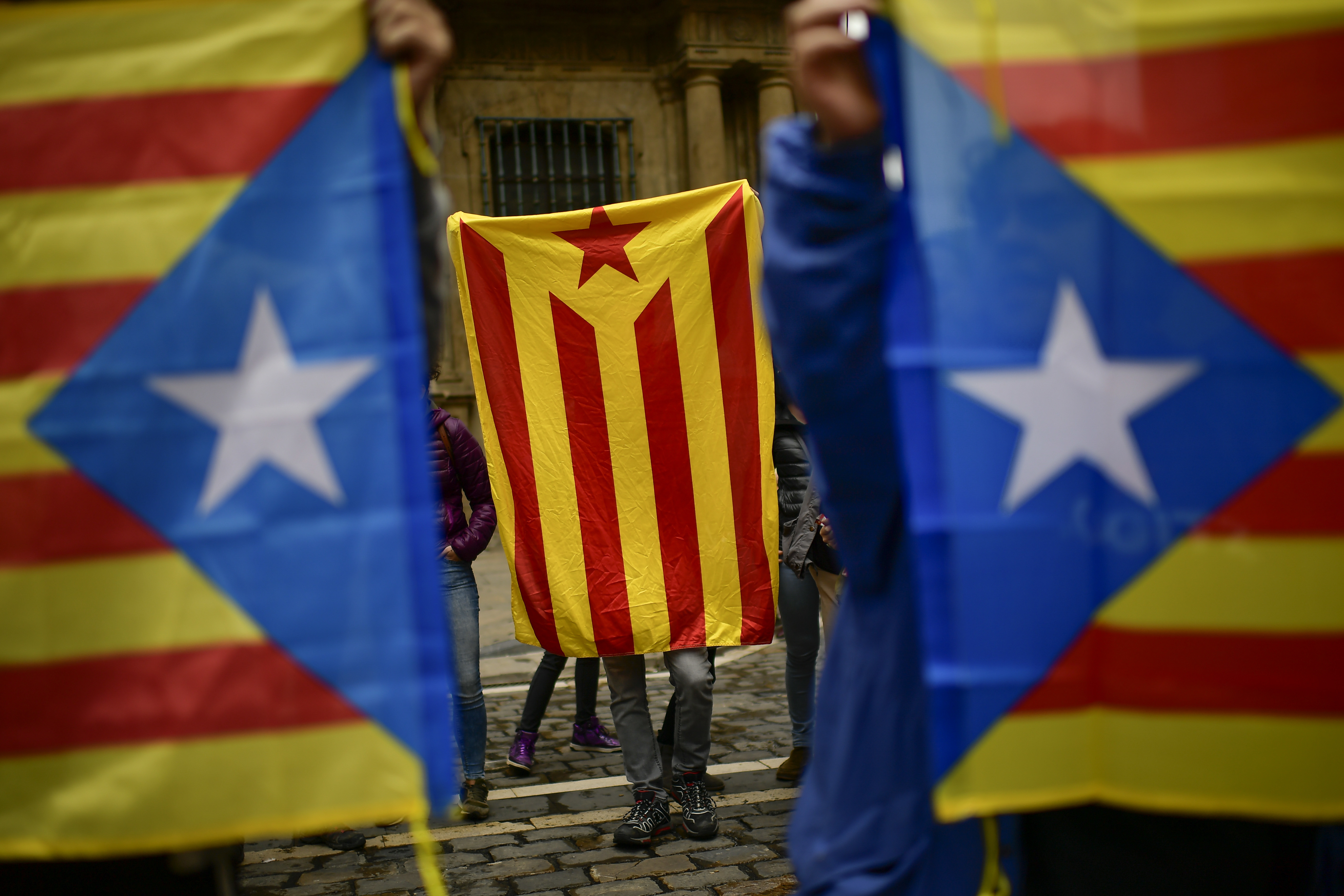 ЕК призова за диалог между Каталуния и Мадрид