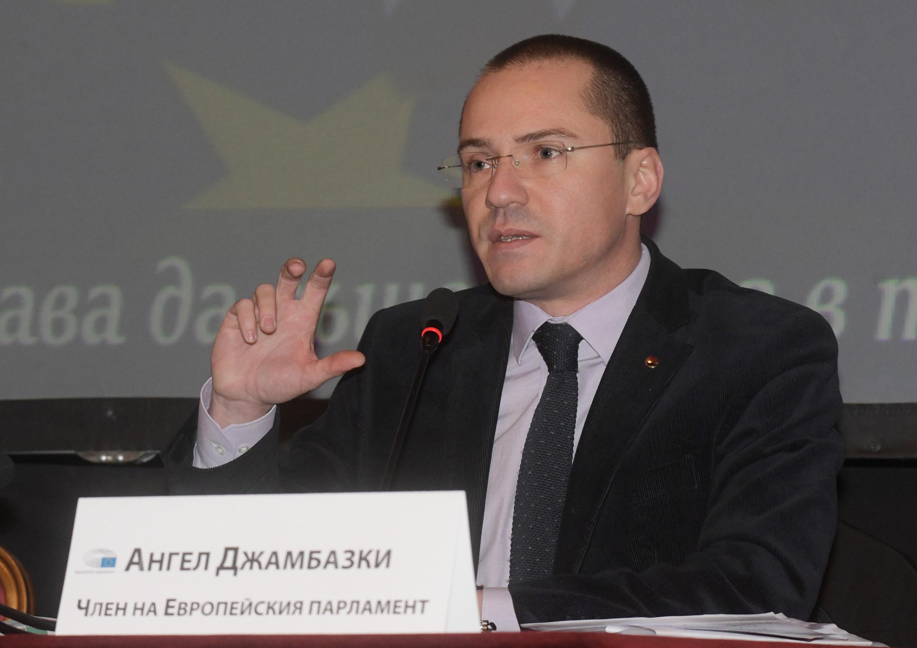 Ангел Джамбазки: От действията на Красимир Кънев ще настъпят вреди за България