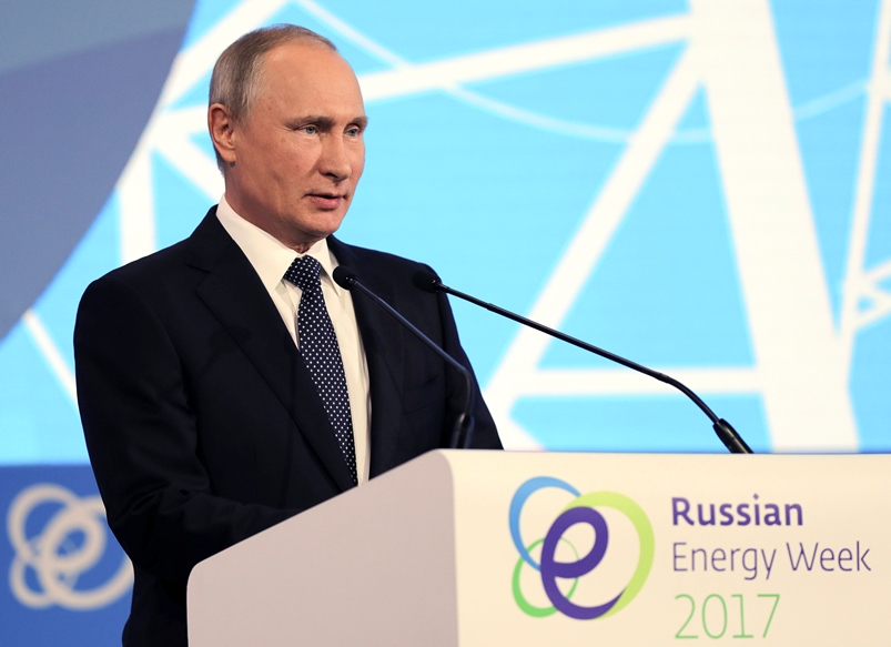 Путин: През 2001 г. Ким Чен-ир ми каза, че имат атомна бомба