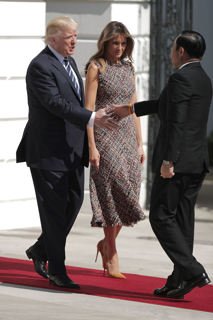 Мелания Тръмп в рокля на Alexander McQueen