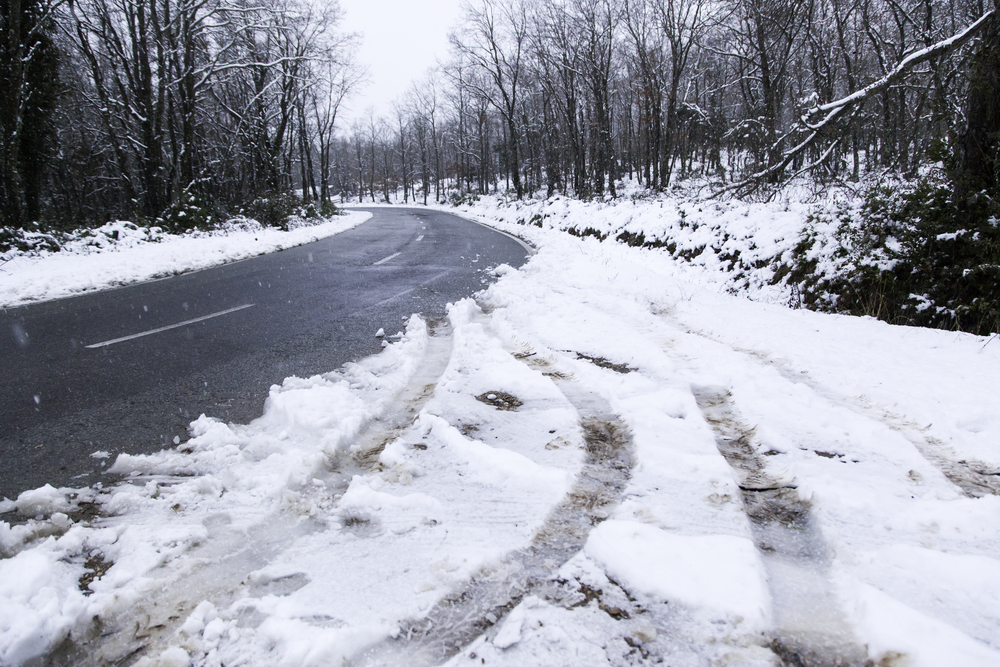 АПИ: От 1 ноември се въвежда зимното поддържане на пътищата
