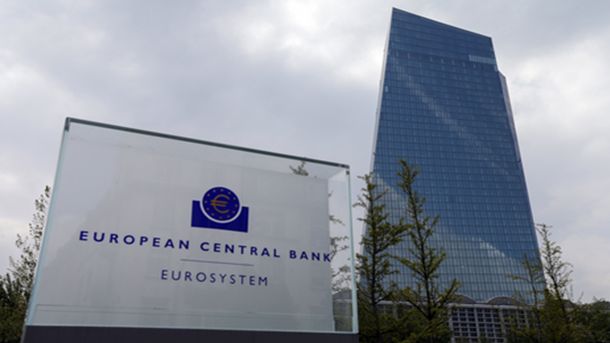 Сабине Лаутеншлагер: ЕЦБ трябва да започне да намалява покупките си на еврооблигации от следващата година