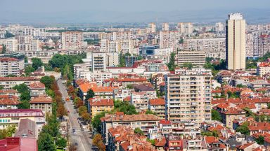 Костинброд с най-много нови жители през 2020 г., 20 000 по-малко крачат из София