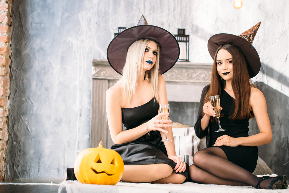 Хелоуин подтиквал жените към изневяра