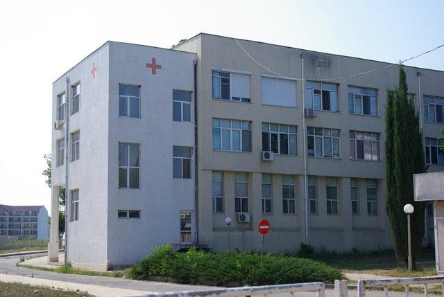 Болницата в Поморие фалира и затваря