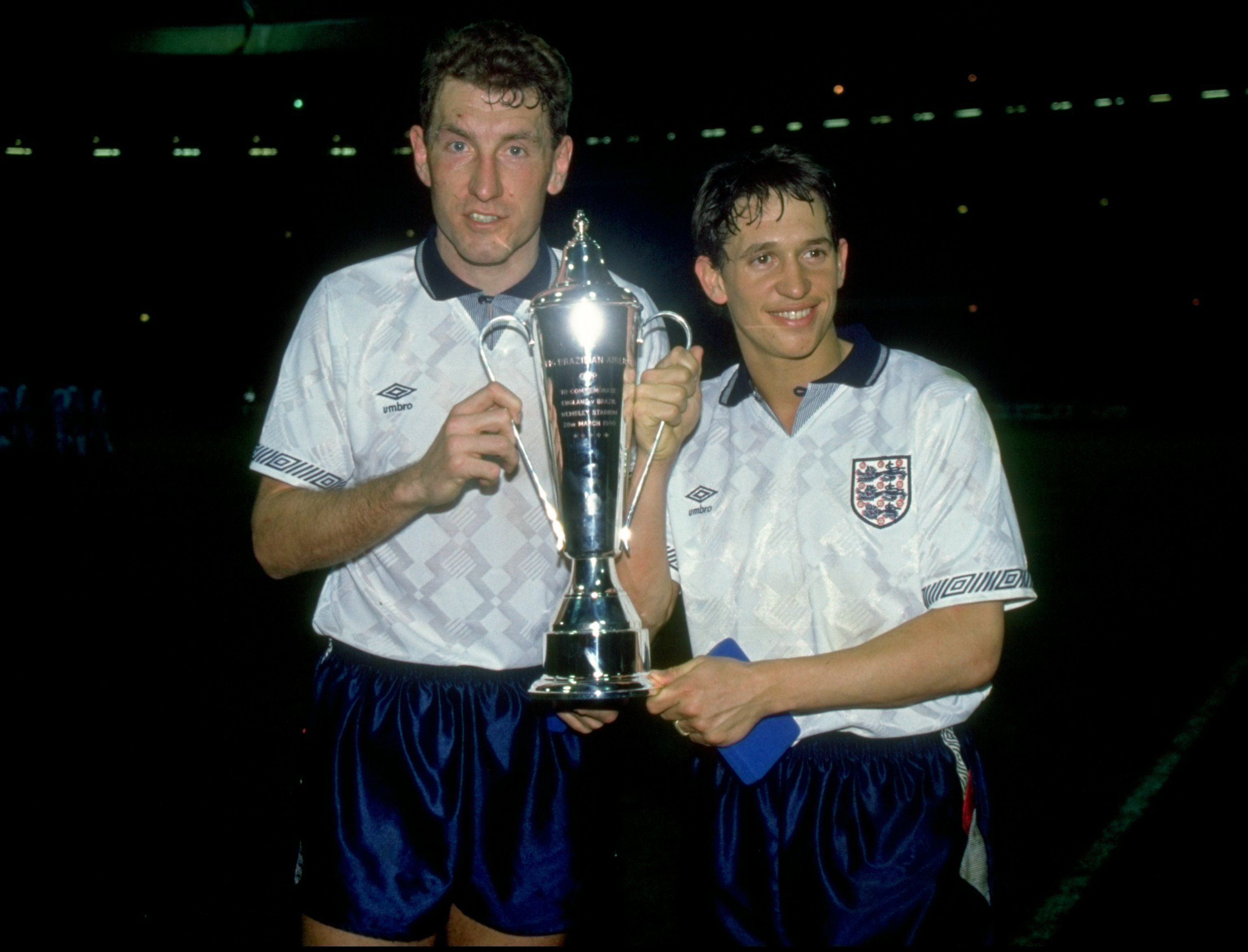 Тери Бътчър (вляво) е символ на непримиримост в английския футбол