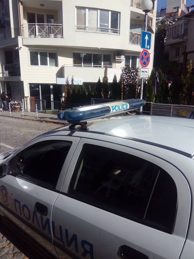 Мъж откри стрелба на улицата в София (обновена)