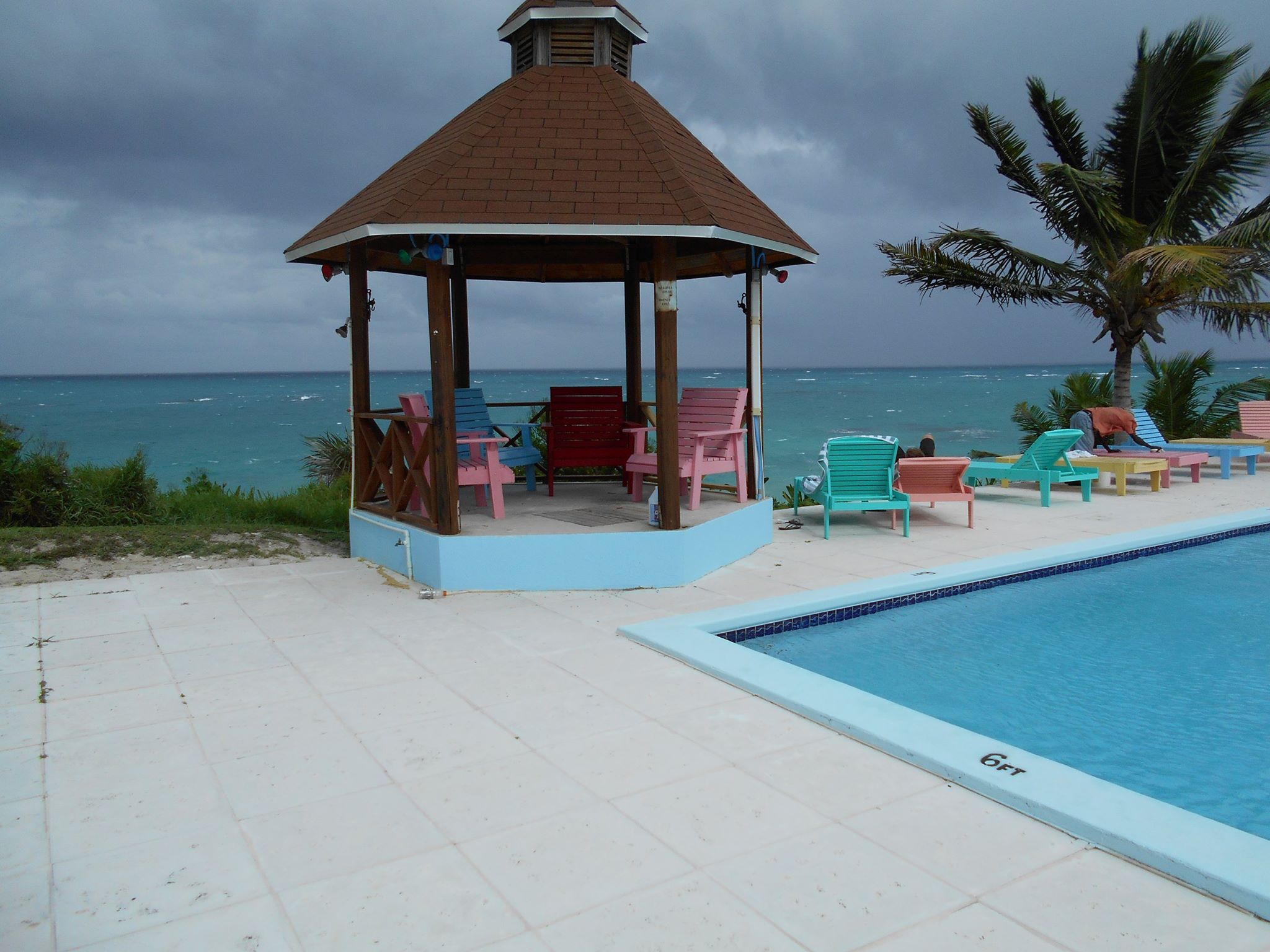 Хотел на Бахамите за хора над 120 кг