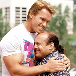 Арнолд Шварценегер нетърпелив за продължението на „Близнаци“