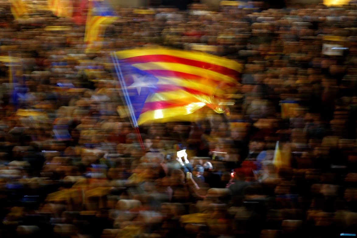 В Каталуния партиите трескаво се готвят за предизборната кампания