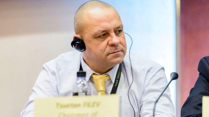 Цветан Филев: Повишаването на осигурителния праг на земеделските производители трябва да става на етапи
