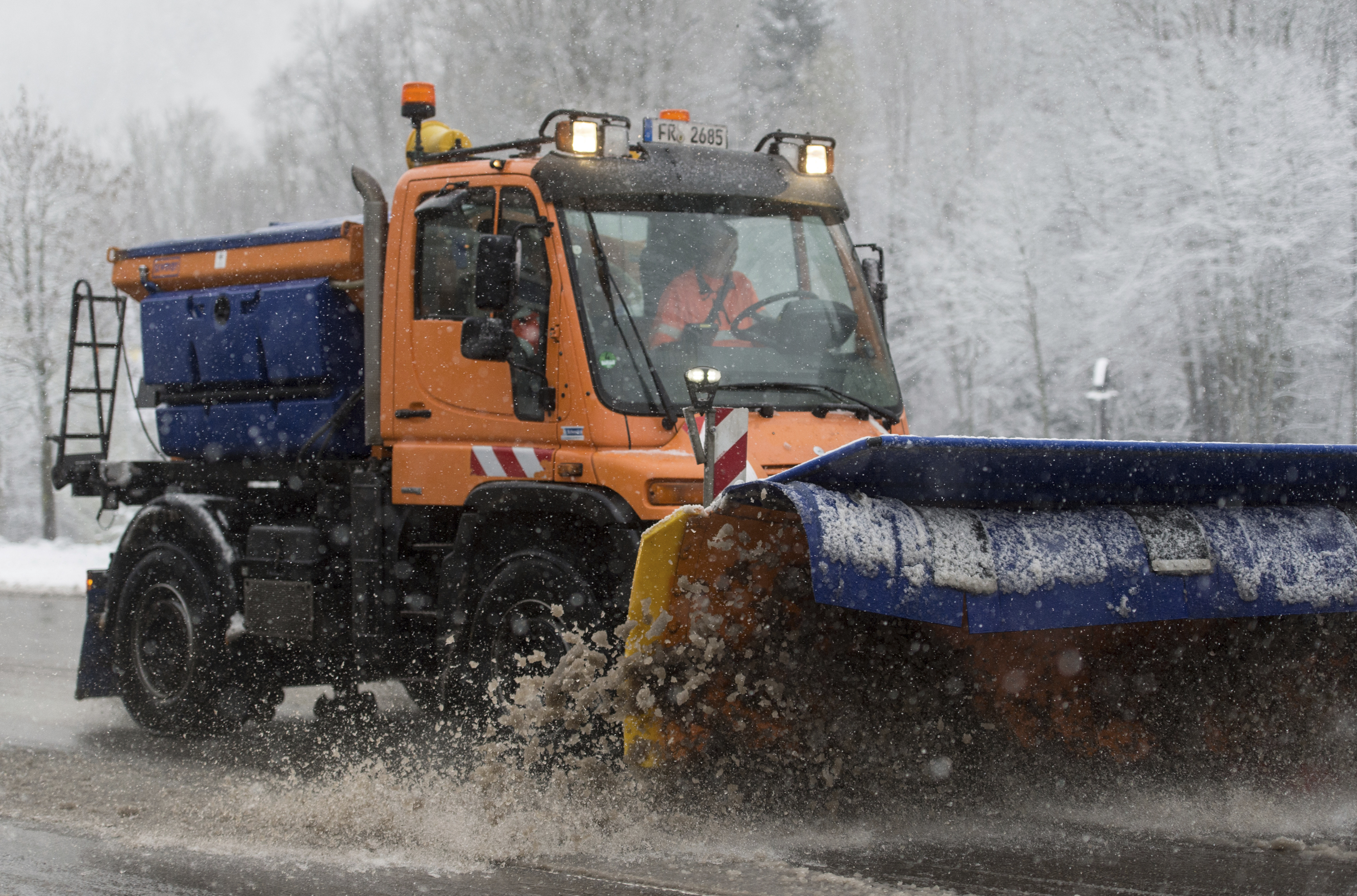 Хаос в транспорта в Хърватия заради снежни бури