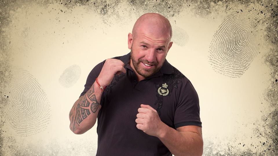 Към наказателна отговорност са привлечени и още двама мъже. Групата