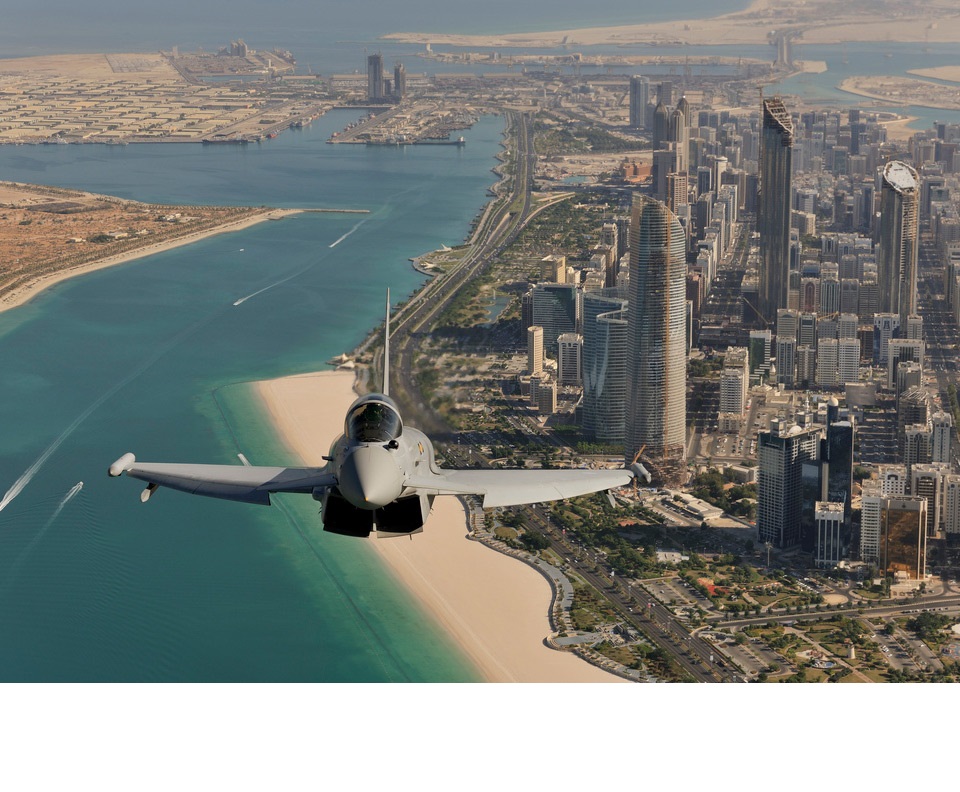 Eurofighter Typhoon над Дубай