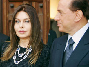 Силвио Берлускони и Виктория Ларио