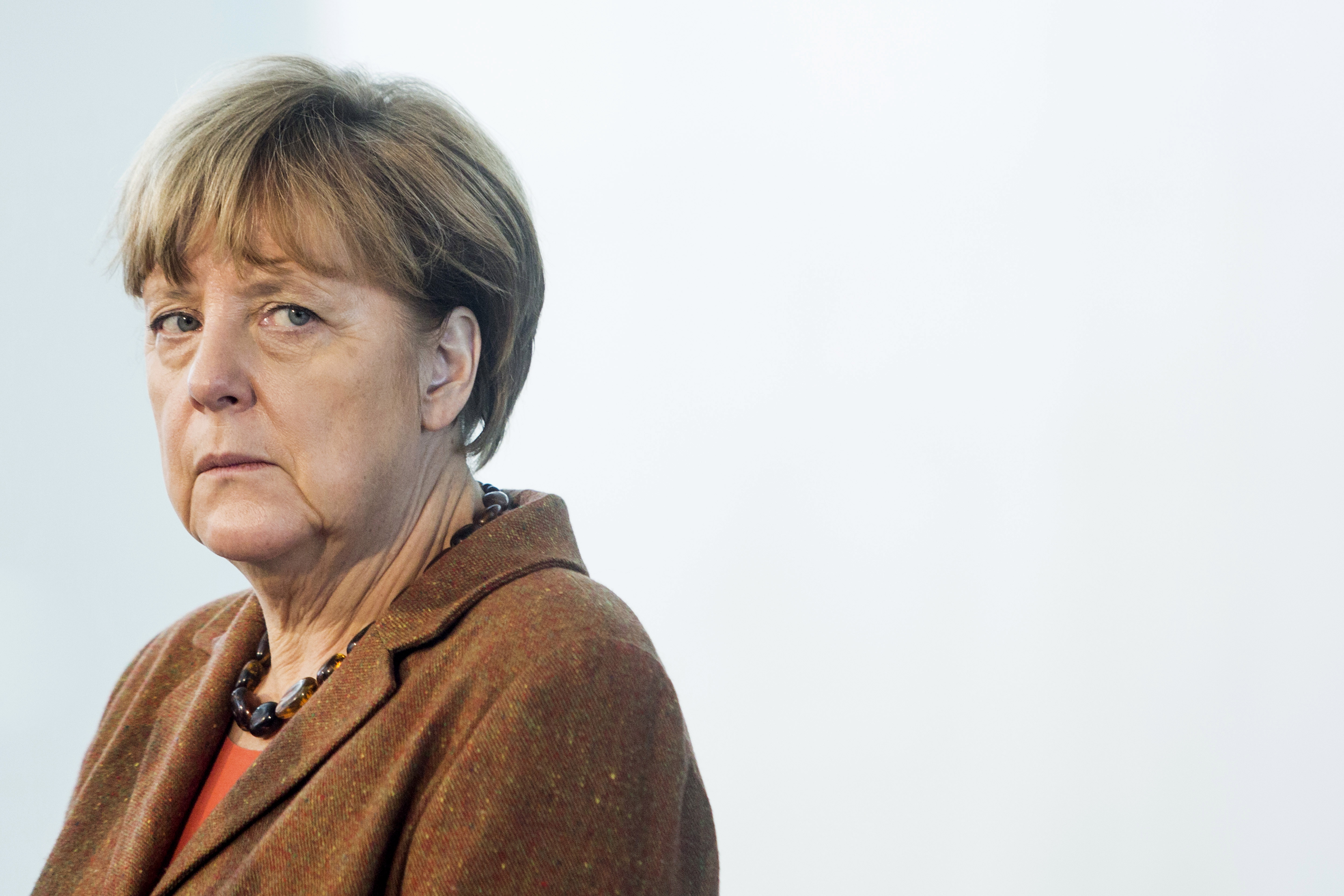 Преговорите за съставяне на коалиционно правителство начело с Ангела Меркел в Германия зациклиха