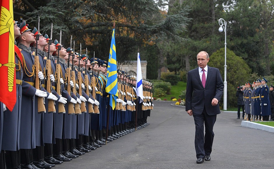 Руският президент Владимир Путин пристигна за откриването на паметника в тържествена обстановка