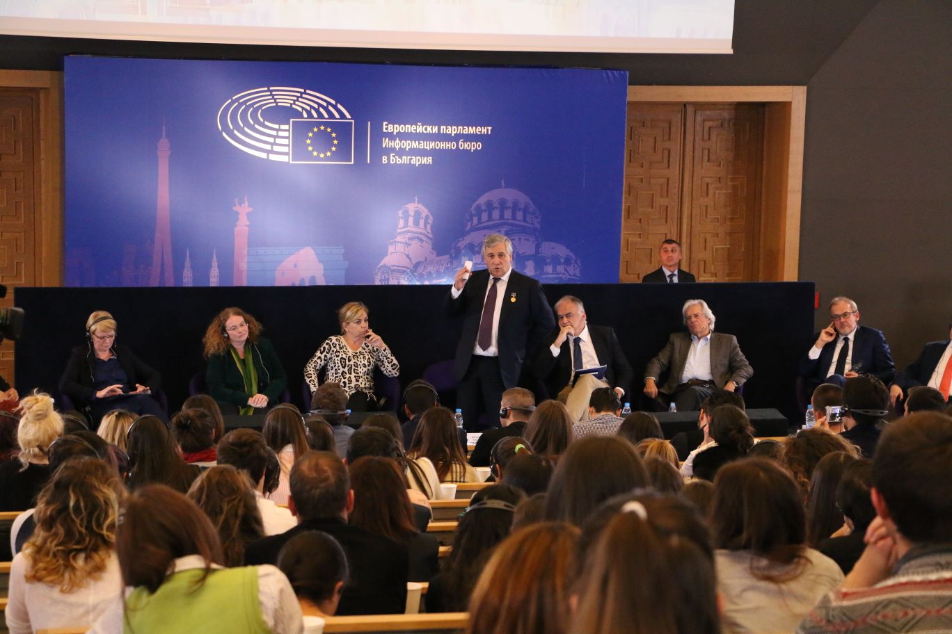 Антонио Таяни на дискусия в Софийския университет