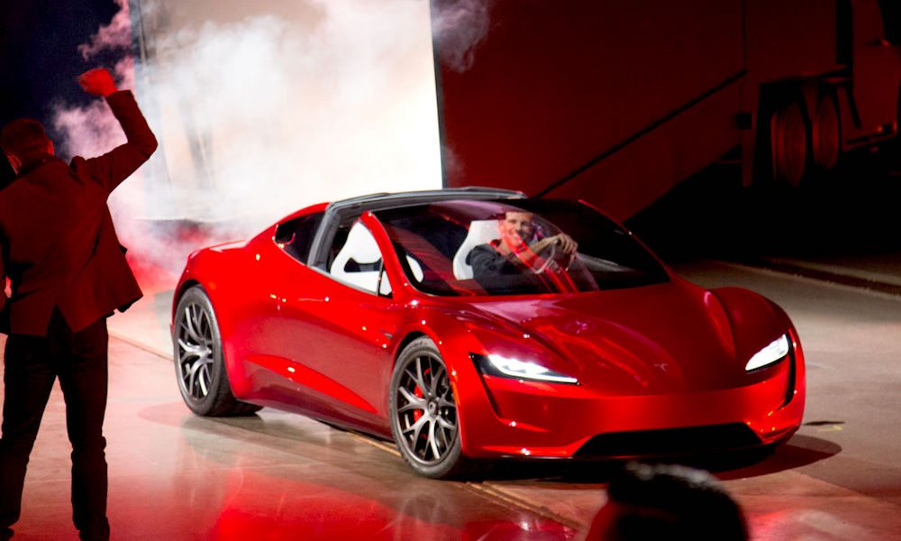 Бивш шеф на GM: Tesla ще изчезне до 2019 година