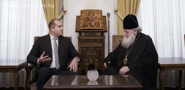 Патриарх Неофит запозна президента Радев с писмото на Македонската православна църква и добрата воля на БПЦ