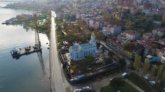 реставрирането на ”Свети Стефан” в Истанбул започна през 2011г.