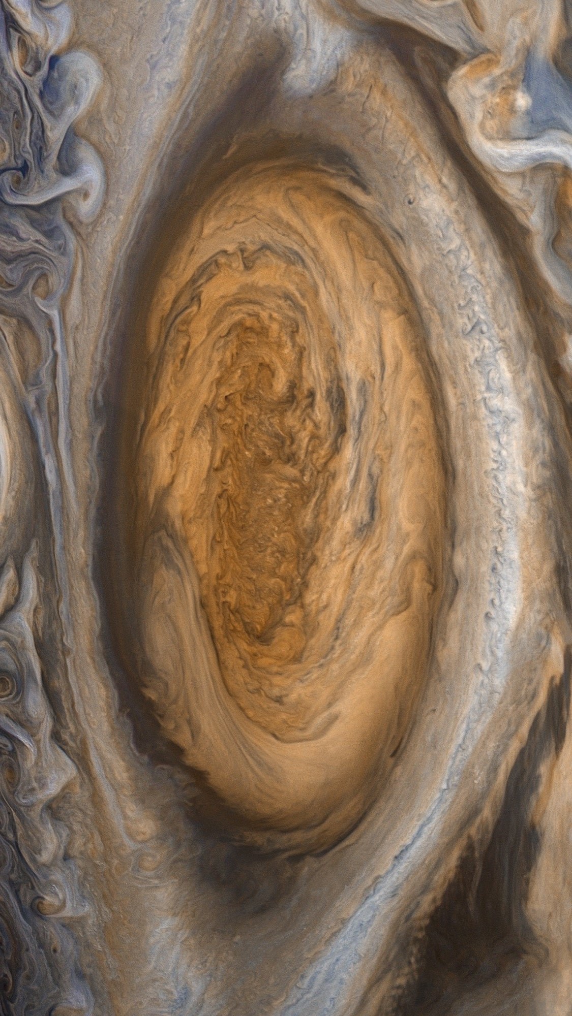 Голямото червено петно на Юпитер, заснето от Voyager-1