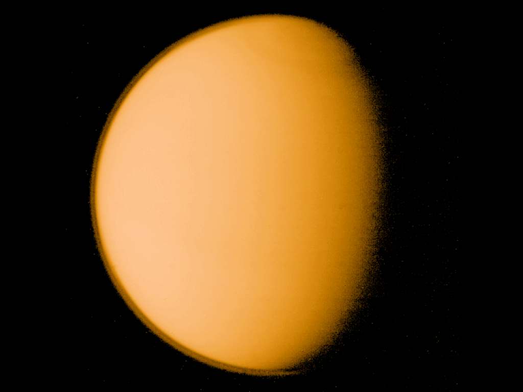 Титан, заснет от Voyager-1