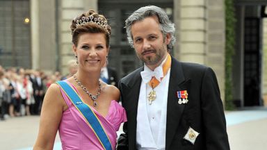 Бившият съпруг на норвежката принцеса Марта Луиз - писателят Ари Бен, се е самоубил
